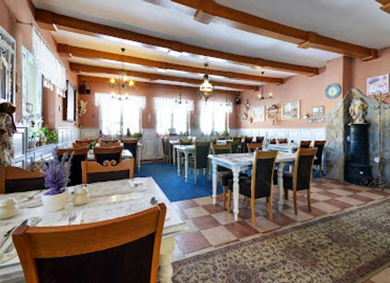 slovakia/poprad/restaurant/lavender-penzion-restauracia