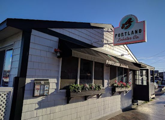 maine/portland/restaurant/portland-lobster-company