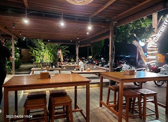 indonesia/maluku/restaurant/3-koki