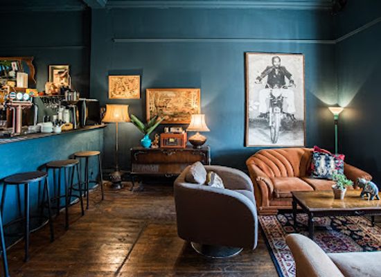 south-africa/cape-town/restaurant/a-touch-of-madness-restaurant