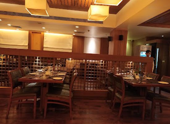 india/siliguri/restaurant/the-gourmet-central-family-restaurant-bar
