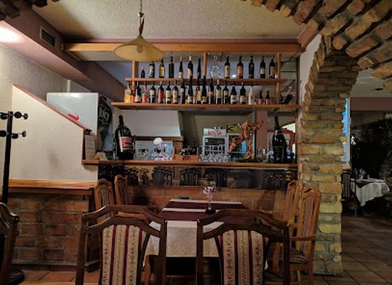 bosnia-and-herzegovina/west-herzegovina-canton/restaurant/astoria