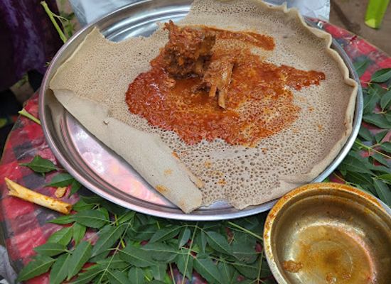 ethiopia/gondar/goha-tsion/restaurant/matam-lilmuslimin-akl-athiyubi