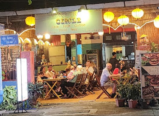 vietnam/north-central-coast/restaurant/circle-restaurant-hoi-an-burgers-and-tacos-by-circle-cafe