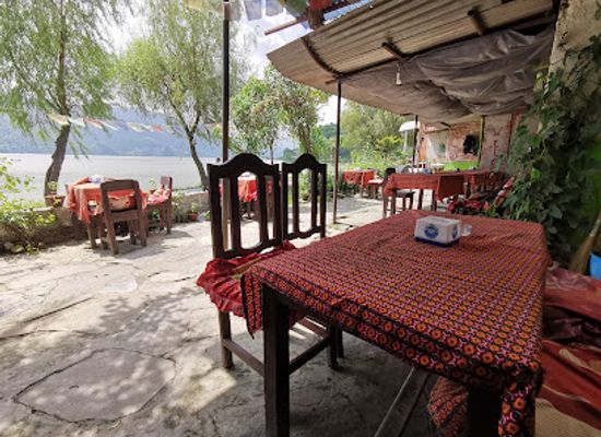nepal/gandaki-zone/restaurant/rest-point-cafe-and-bar