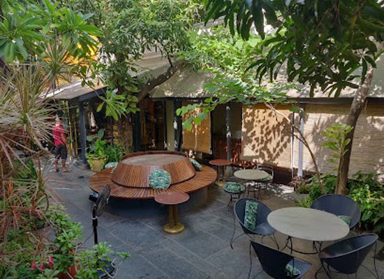 india/pondicherry/white-town/restaurant/coromandel-cafe