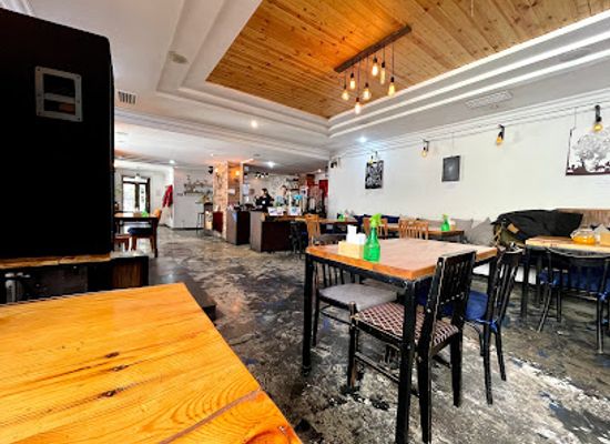 kyrgyzstan/bishkek/restaurant/chicken-star