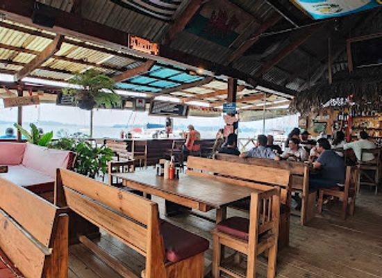 guatemala/rio-dulce/restaurant/sundog-cafe-rio-dulce