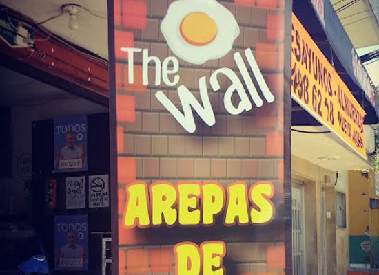 colombia/medellin/envigado/restaurant/the-wall-envigado-restaurante-familiar