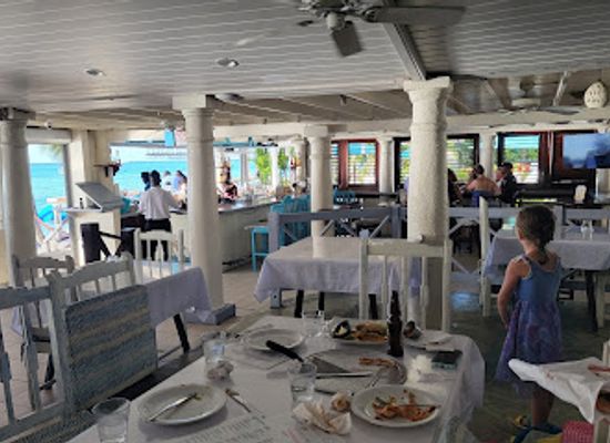 barbados/saint-james/restaurant/zaccios
