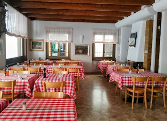 switzerland/locarno/restaurant/casa-del-popolo