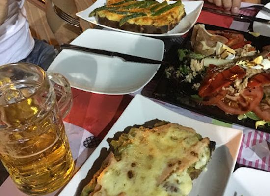 spain/huesca/restaurant/bar-hifer