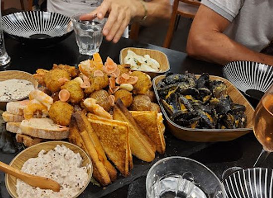 france/la-rochelle/restaurant/la-malette-bar-a-tapas-de-la-mer