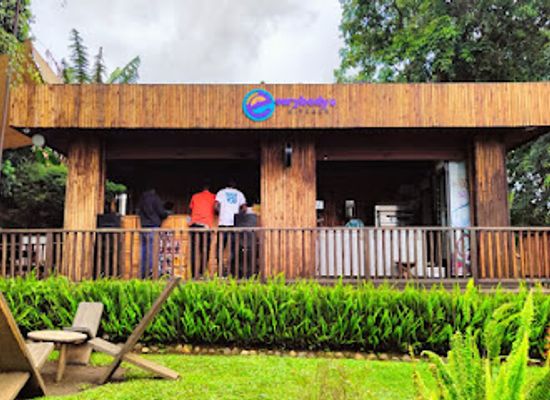 uganda/fort-portal/restaurant/everybody-s-kitchen-ebk