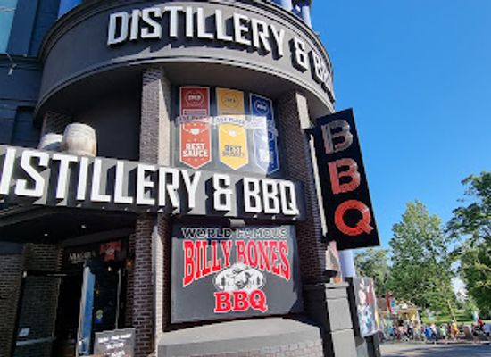 canada/niagara-falls/clifton-hill/restaurant/billy-bones-bbq