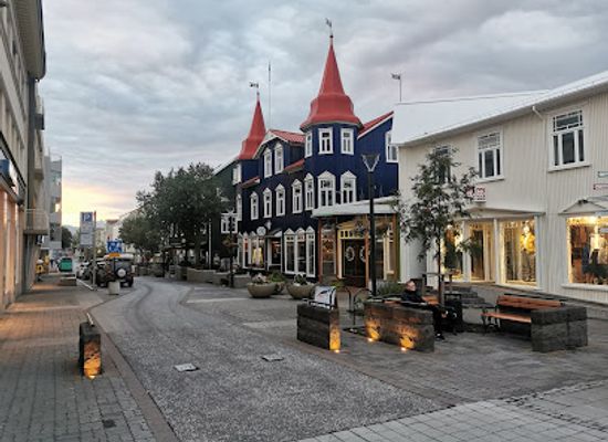 iceland/akureyri-area/restaurant/centrum-kitchen-bar