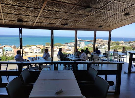cabo-verde/praia/restaurant/o-poeta-lounge-food