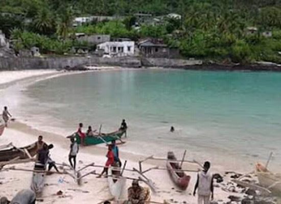 comoros/grand-comore/restaurant/ftv