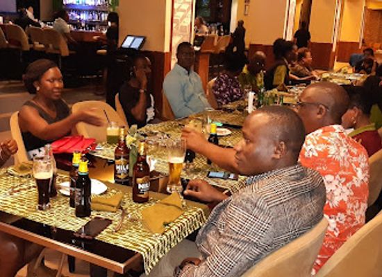 uganda/bunyoro/restaurant/la-cabana-restaurant