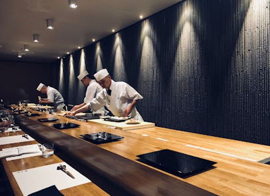 australia/new-england/restaurant/minamishima