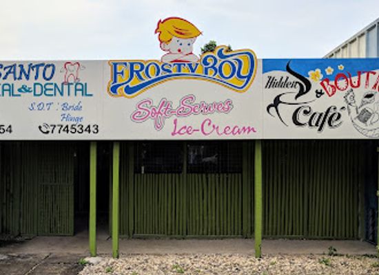 vanuatu/lakatoro/restaurant/hidden-cafe-boutique