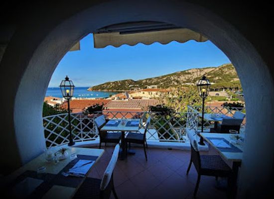 italy/sardinia/restaurant/ristorante-corbezzolo