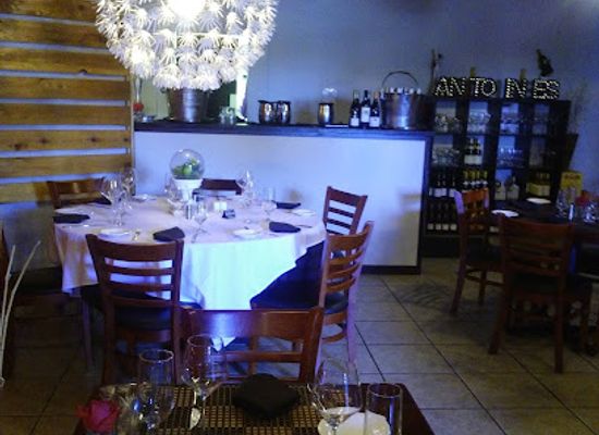 florida/sarasota/restaurant/antoine-s-restaurant