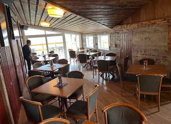 iceland/eastern-region/restaurant/bragdavellir-barn-restaurant