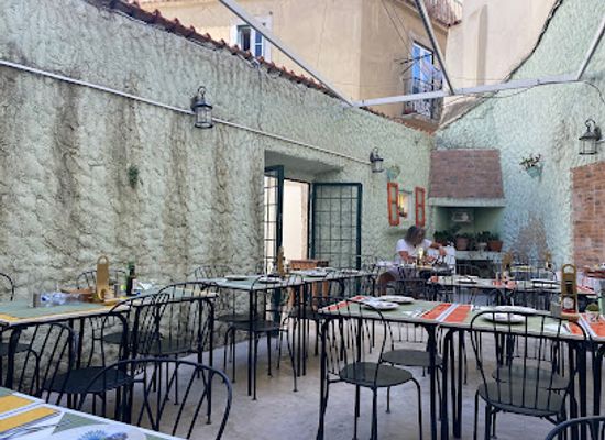 portugal/lisbon/alfama/restaurant/morgadinha-de-alfama