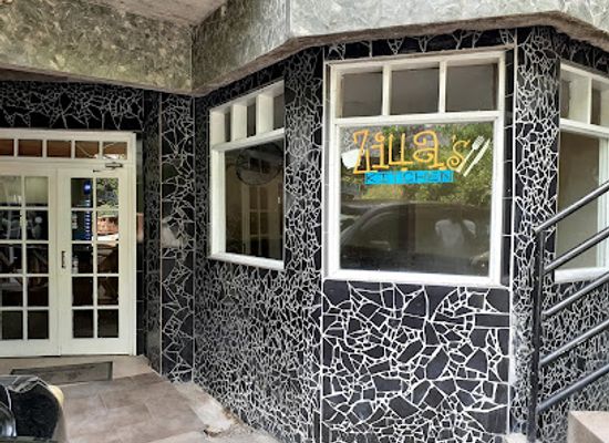 jamaica/port-antonio-area/restaurant/zilla-s-kitchen