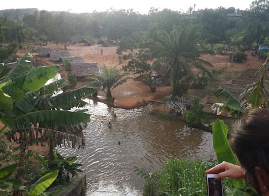 cote-d-ivoire/abidjan-autonomous-district/restaurant/ahoue-beach