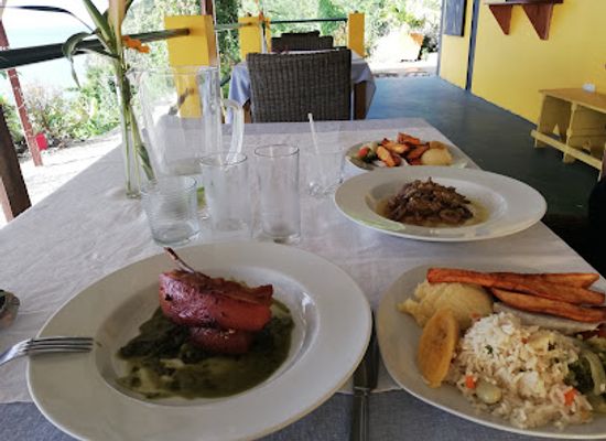 dominica/indian-river/restaurant/plantation-grove-restaurant-club-and-bar