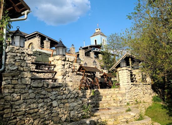 moldova/saharna-monastery/restaurant/villa-etnica