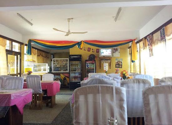 ghana/bono-region/restaurant/boomer-s-bar-and-restaurant