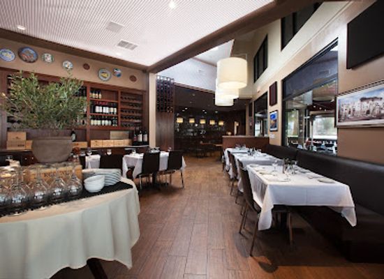 california/santa-clarita/restaurant/piccola-trattoria