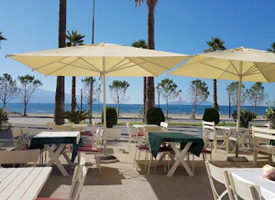 albania/vlora-region/restaurant/restorant-titanic