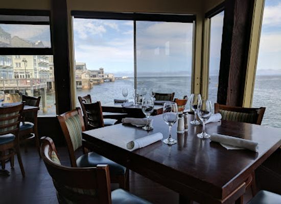 california/monterey/monterey-bay-aquarium/restaurant/fish-hopper