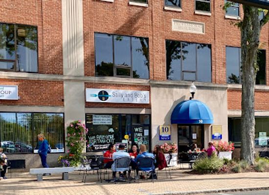 connecticut/west-hartford/restaurant/sally-and-bob-s