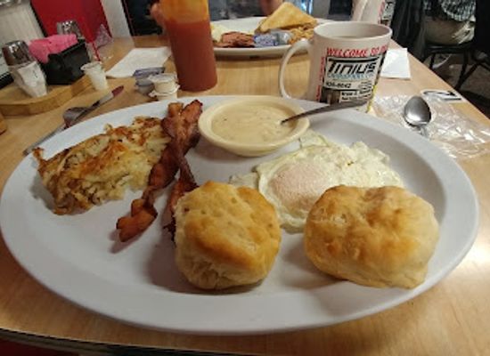 kentucky/owensboro/restaurant/deloris-s-cafe