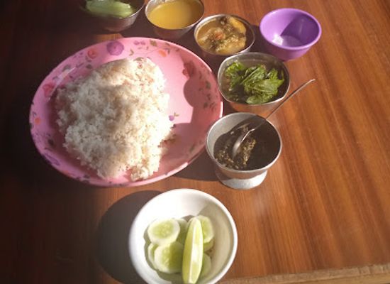 india/guwahati/paltan-bazaar/restaurant/mizo-food-traditional-chin-kuki-mizo-food