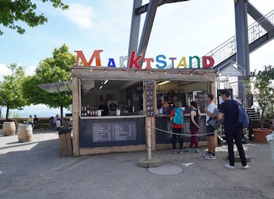 switzerland/zurich/restaurant/marktstand-top-of-zurich-uetliberg