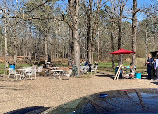oklahoma/beavers-bend-state-park/restaurant/the-hochahut