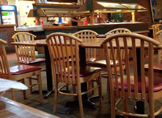 missouri/poplar-bluff/restaurant/pizza-hut