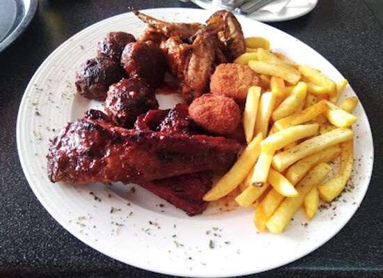 botswana/selebi-phikwe/restaurant/bull-and-bush-express