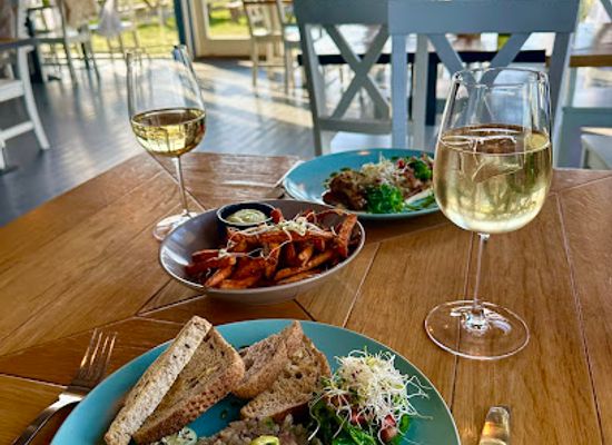 estonia/hiiumaa/restaurant/briis-bar-resto