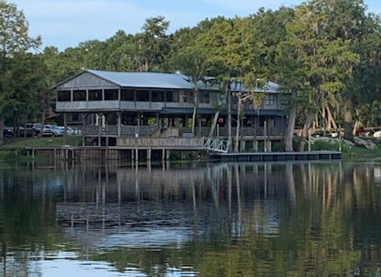 florida/suwannee-river/restaurant/suwannee-belle-landing