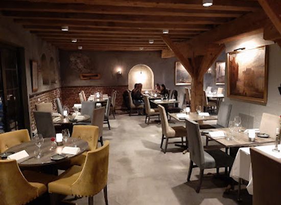 norway/alesund/restaurant/sjobua