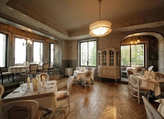 bulgaria/varna/briz/restaurant/villa-burov