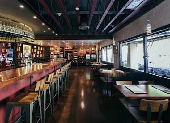 arizona/maricopa-county/restaurant/merkin-vineyards-old-town-scottsdale