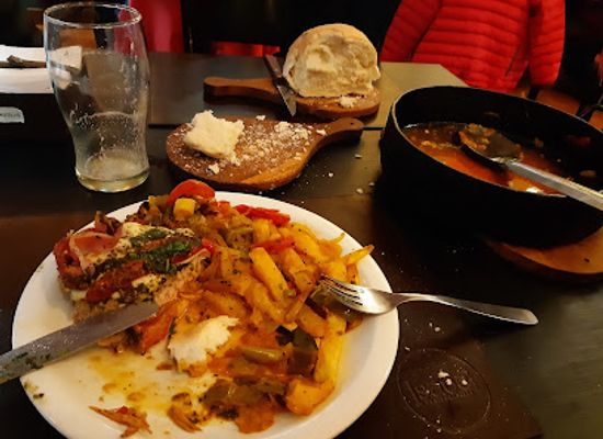 chile/tierra-del-fuego/restaurant/isabel-cocina-al-disco